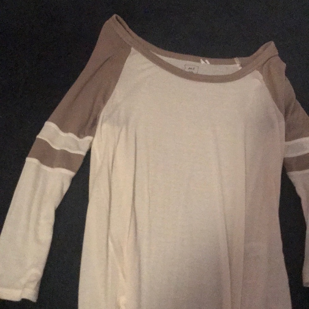 Long sleeve soft shirt